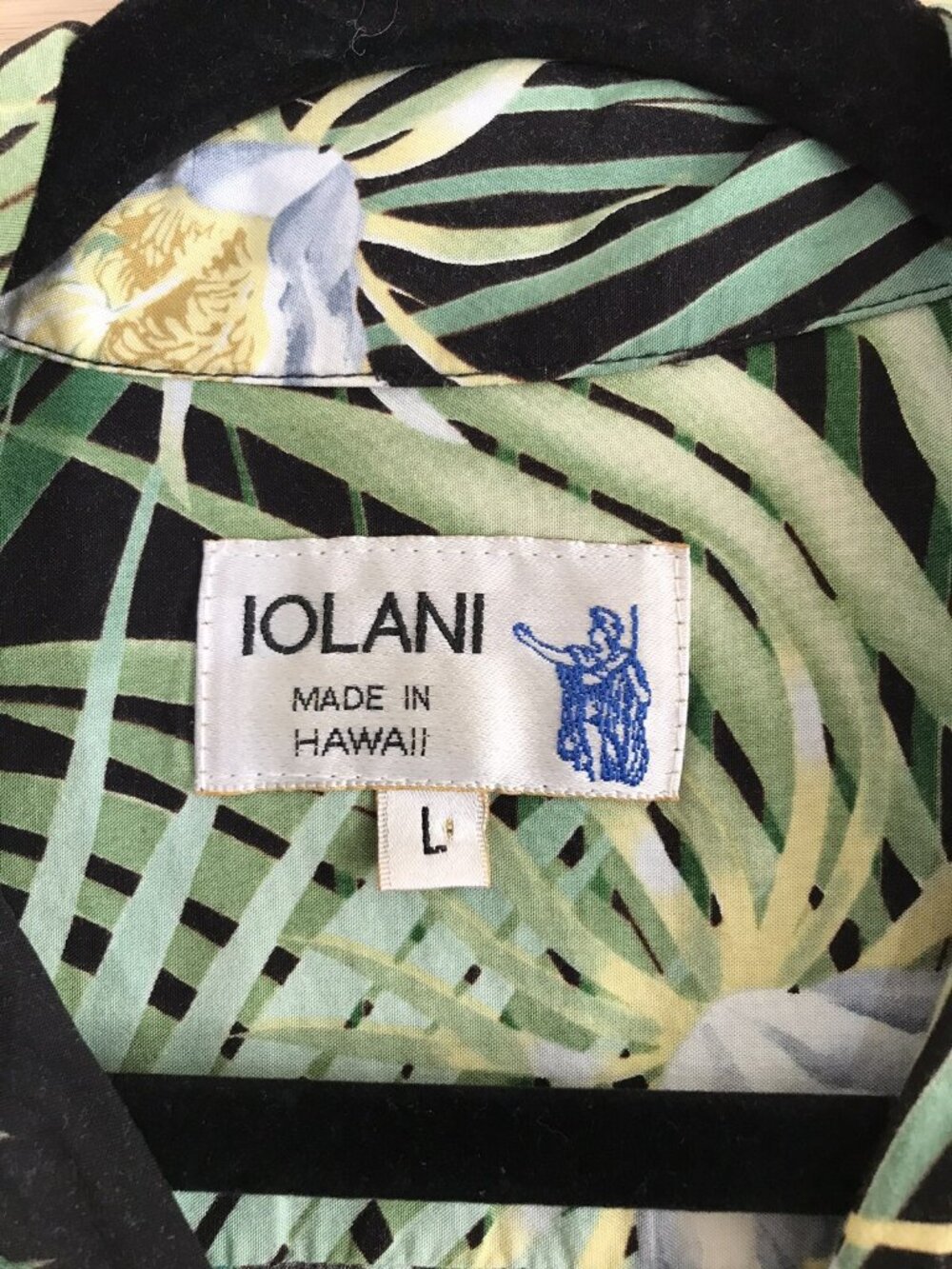 IOLANI Hawaiian Shirt Vintage sz L Short Sleeve Black Green Floral Front Pocket - Picture 5 of 7